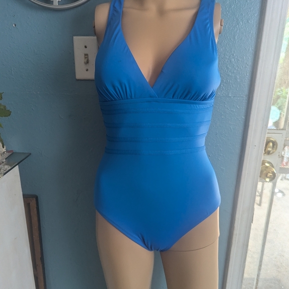 La Blanca Blue One-Piece Swimsuit - Picture 3 of 6